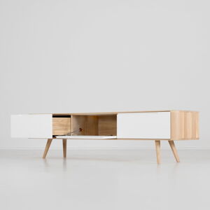 Televízny stolík z dubového dreva Gazzda Ena, 180 × 42 × 45 cm
