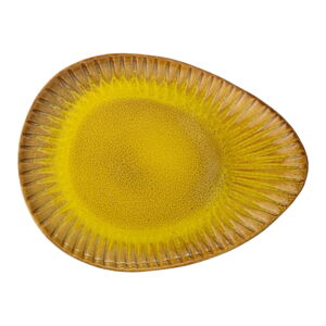 Žltý servírovací tanier z kameniny Bloomingville Cala, 34 x 25,5 cm